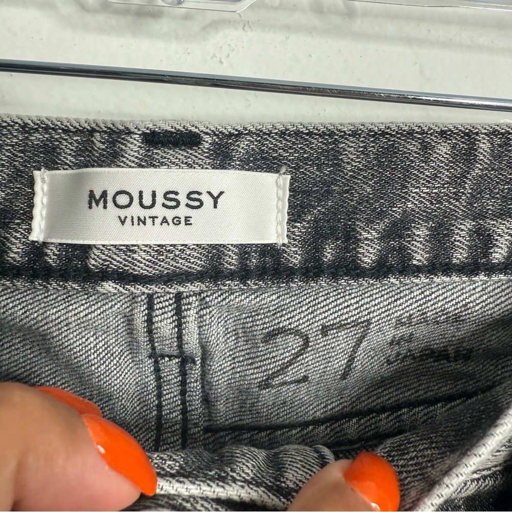 NWOT Moussy Vintage Light Black Skinny Jean Raw Hem Size 27 Designer Minimalist - Picture 3 of 10